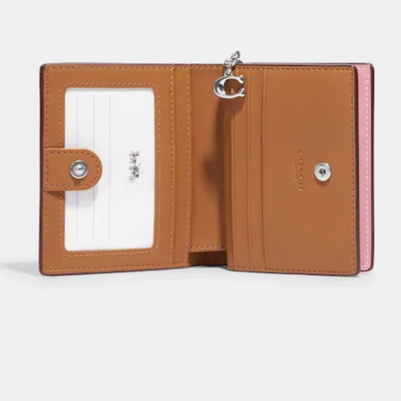 Authentic Coach Snap Wallet in Flamingo Print NWT LIMITED PRINT - Picture 2 of 4